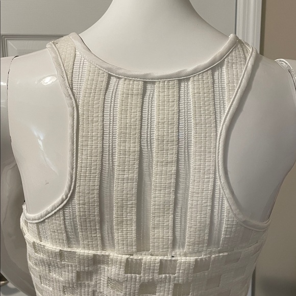 MILLY IVORY GEOMETRIC TEXTURED SIDE EXPOSED ZIPPER RACER BACK CROP TOP NWOT 4 - Picture 6 of 11